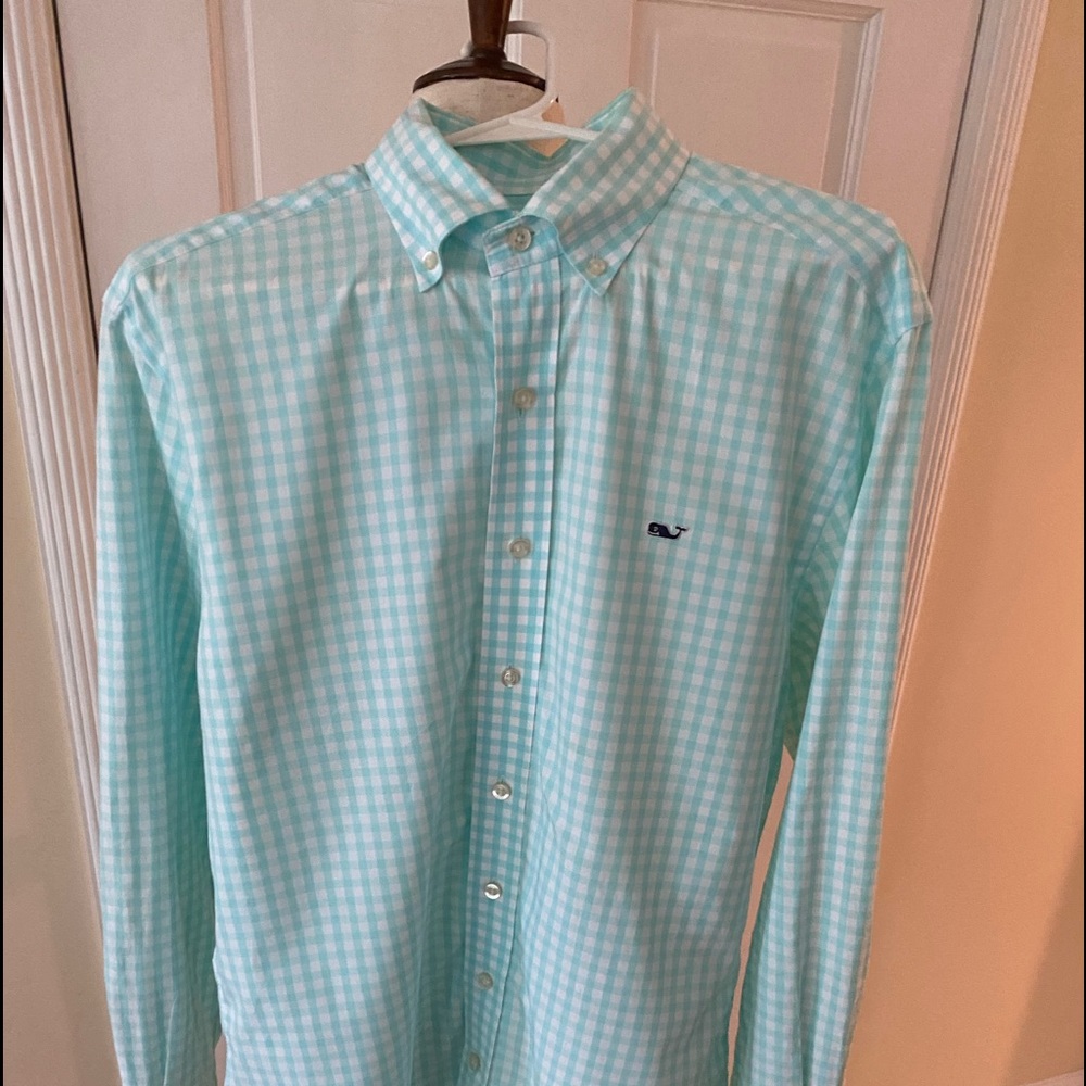 Vineyard Vines Men’s shirt size small